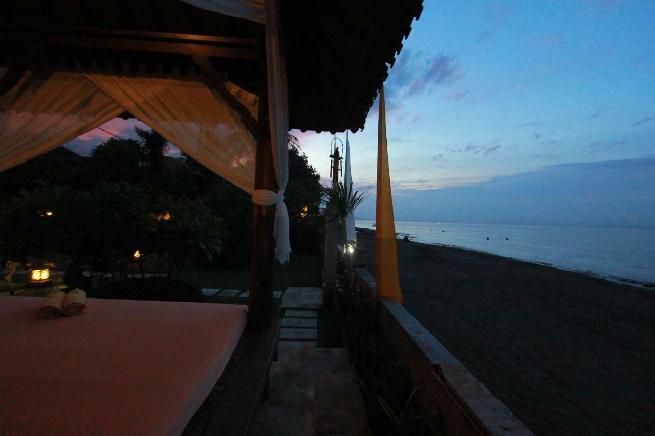 Ocean Beachfront Villa Dini Banjar  Exterior foto