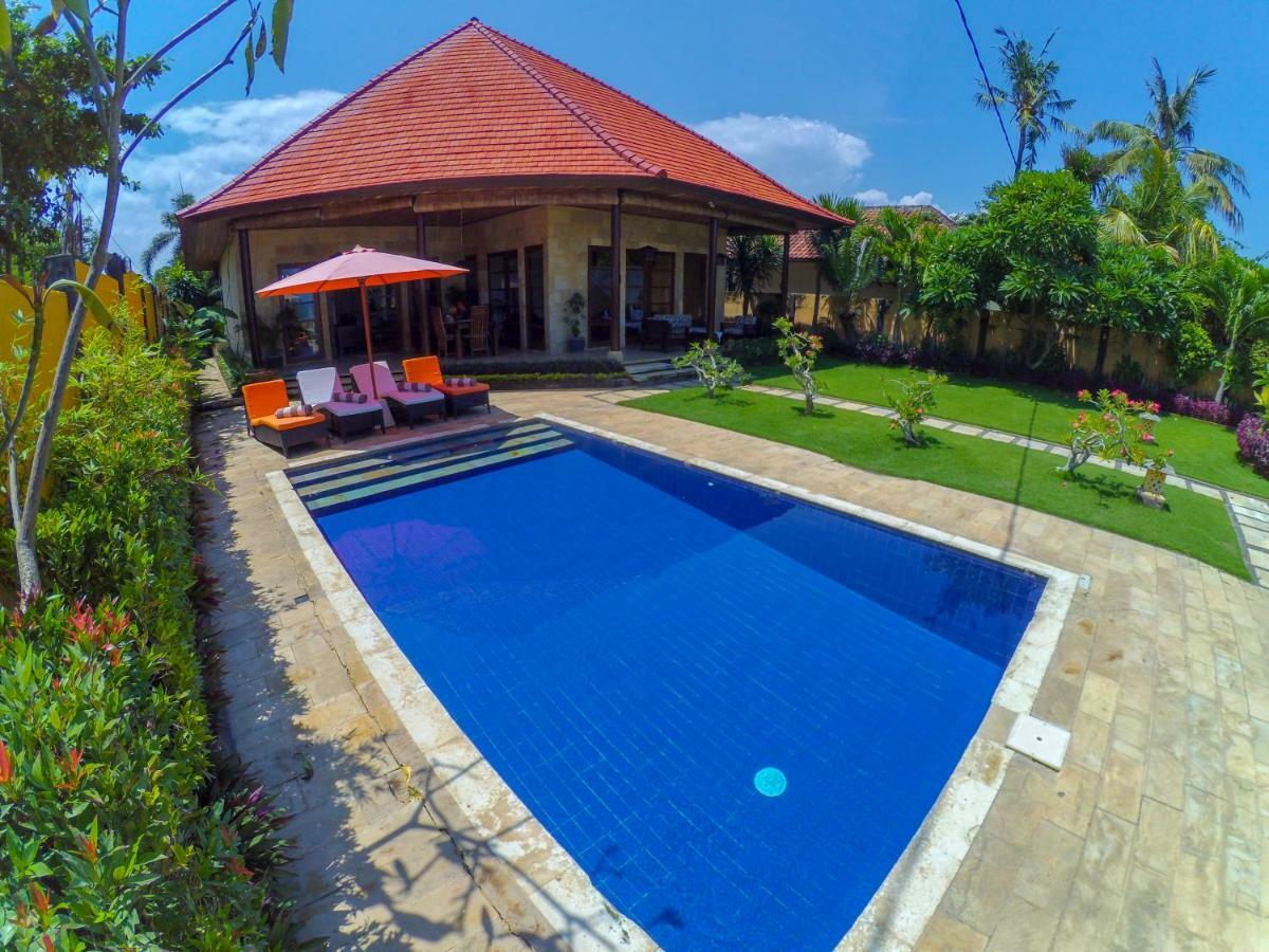 Ocean Beachfront Villa Dini Banjar  Exterior foto